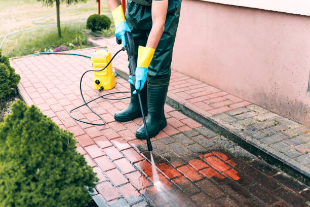 Why Choose Our Certified Pressure Washing Experts for Your Project Needs in Woodway, TX?
