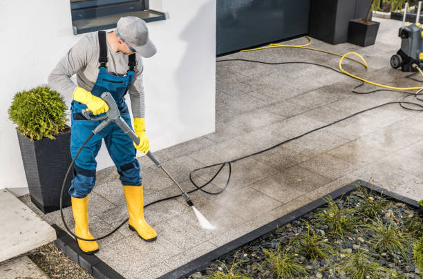 Best Sidewalk Pressure Washing  in Woodway, TX